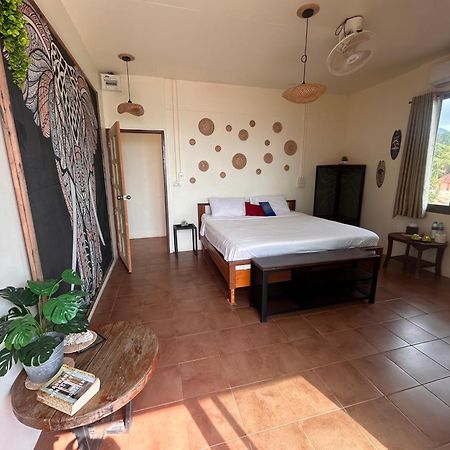 קו צ'אנג Tchin Tchin Guesthouse מראה חיצוני תמונה