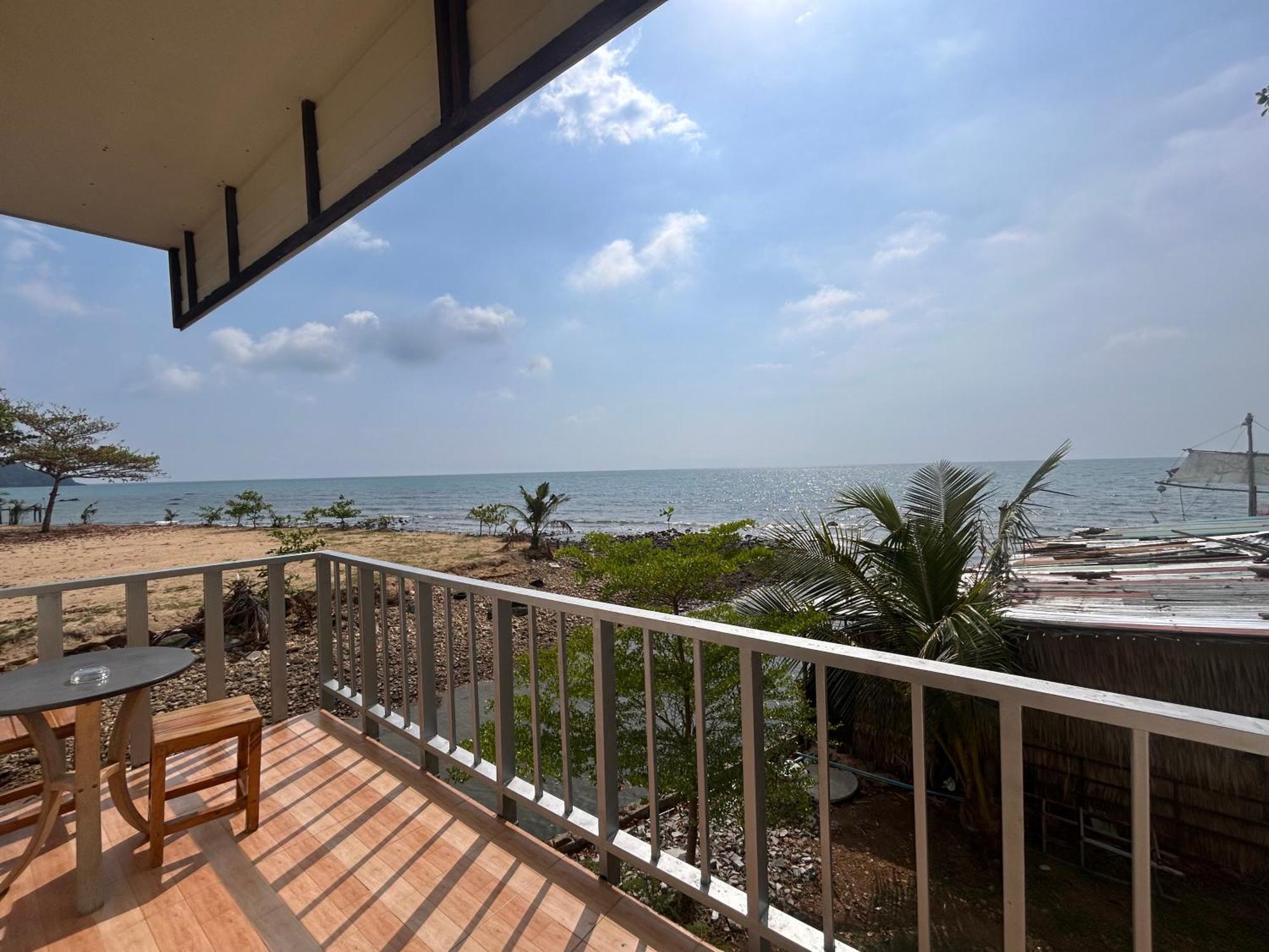 קו צ'אנג Tchin Tchin Guesthouse מראה חיצוני תמונה